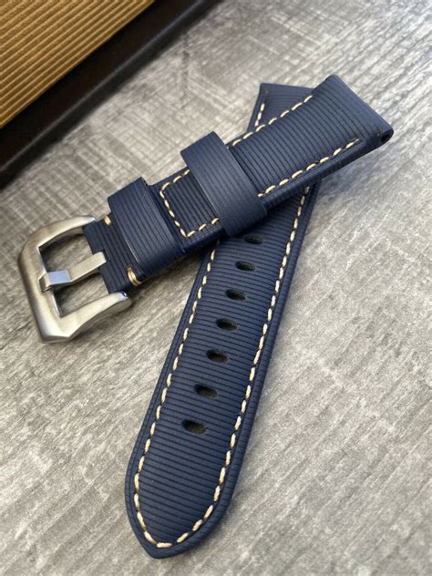 uhrenarmband leder für panerai luminor|panerai watch band sizes.